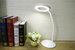 LED asztali lámpa nagyítóval, Ø 14,8 cm